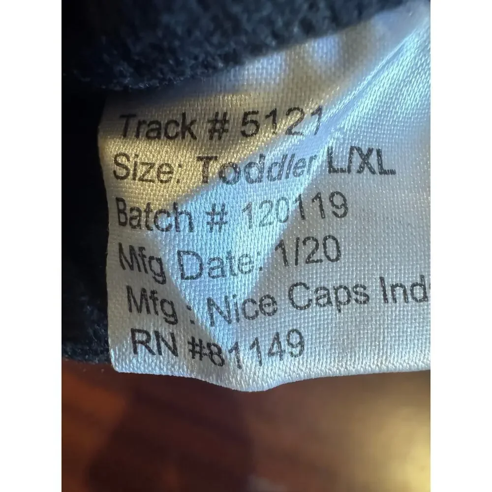 Nice Caps keep little